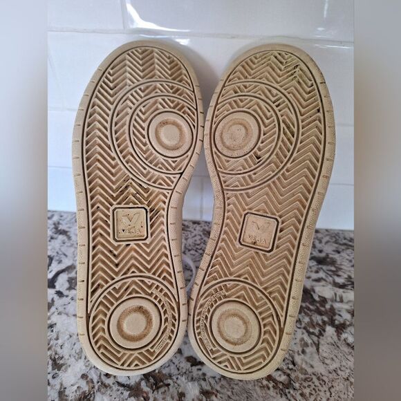 Veja‎ leather sneakers  size 7 US - Picture 8 of 8
